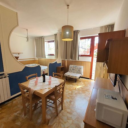 Residence Olivotti Finale Ligure Bagian luar foto
