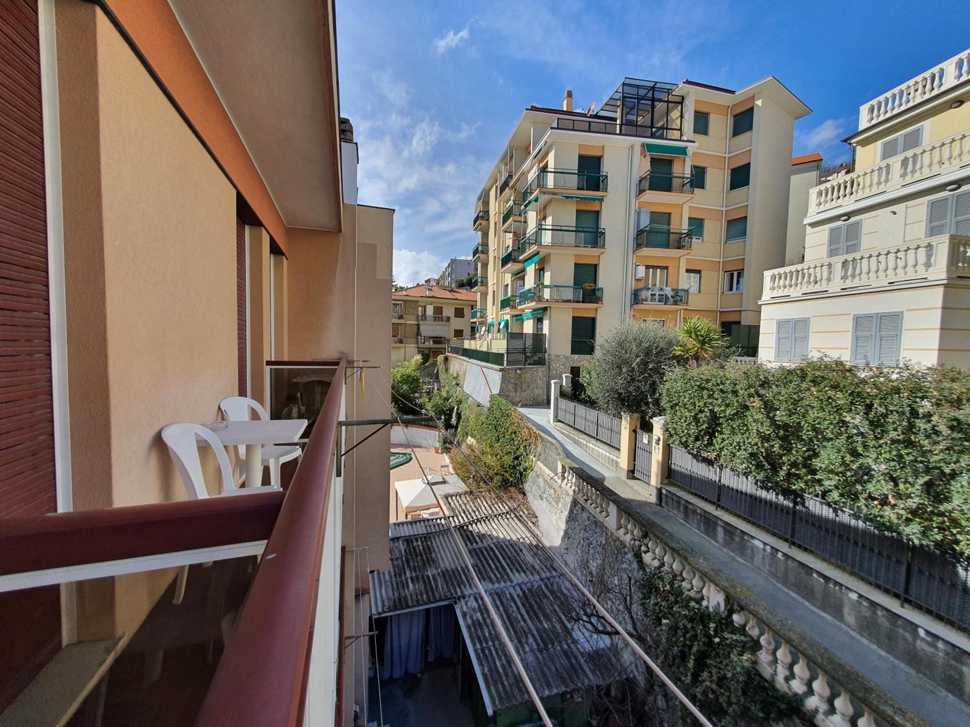 Residence Olivotti Finale Ligure Bagian luar foto