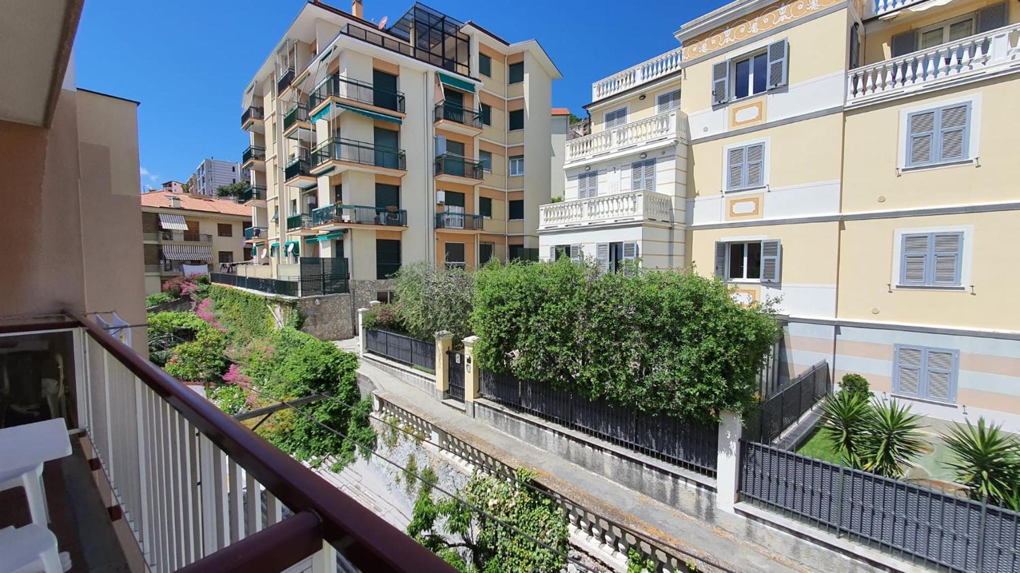 Residence Olivotti Finale Ligure Bagian luar foto