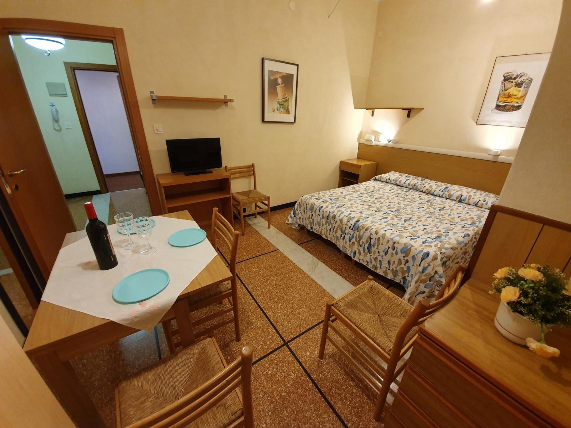 Residence Olivotti Finale Ligure Bagian luar foto